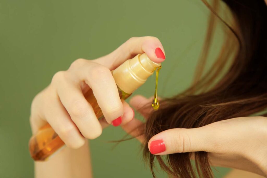 lissage cheveux avec huile