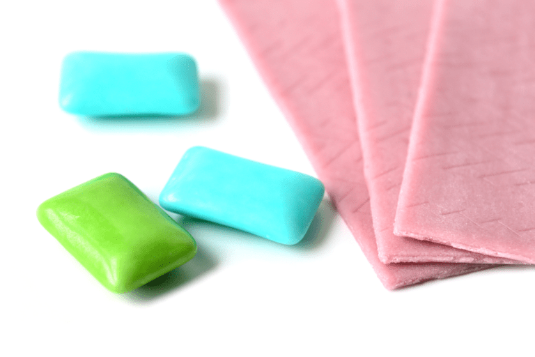 Comment enlever un chewing gum dans les cheveux ?