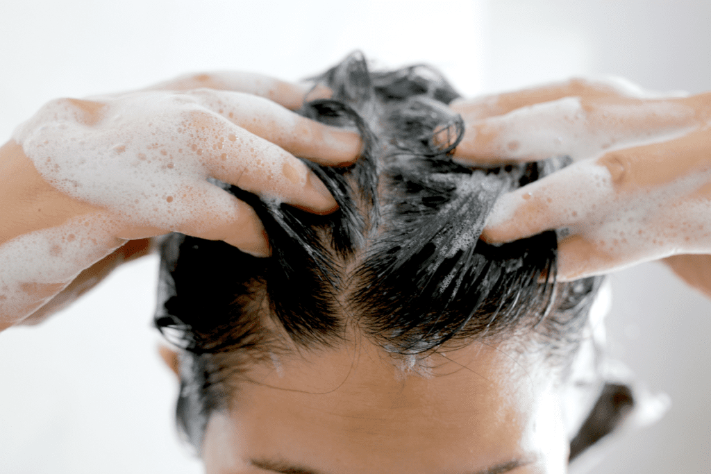 Avis Routine cheveux colorés - Energie Fruit - Shampoing